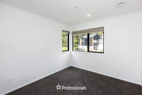 Photo of property in 3 Joseph Bolton Crescent, Trentham, Upper Hutt, 5018