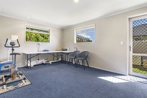 Photo of property in 109r Waikite Road, Welcome Bay, Tauranga, 3175