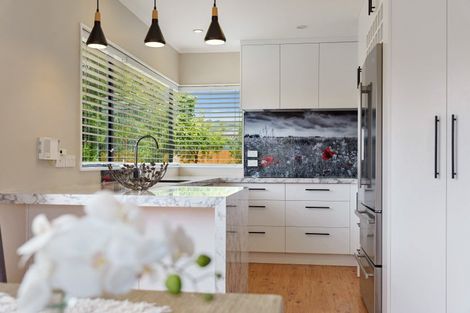 Photo of property in 96 Makarini Street, Paraparaumu, 5032