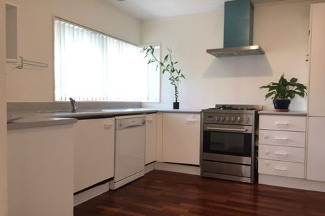 Photo of property in 299a Glengarry Road, Glen Eden, Auckland, 0602