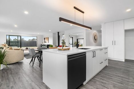 Photo of property in 44 Suffolk Drive, Kirwee, 7571