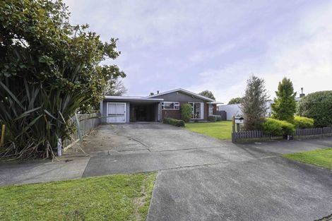 Photo of property in 31 Somerset Crescent, Highbury, Palmerston North, 4412
