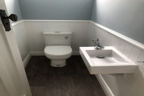 Photo of property in 40 Awaroa Road, Helensville, 0800