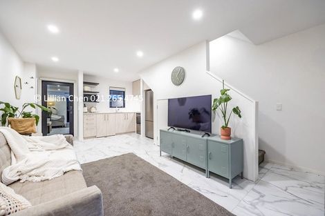 Photo of property in 6/24 Yeovil Road, Te Atatu Peninsula, Auckland, 0610