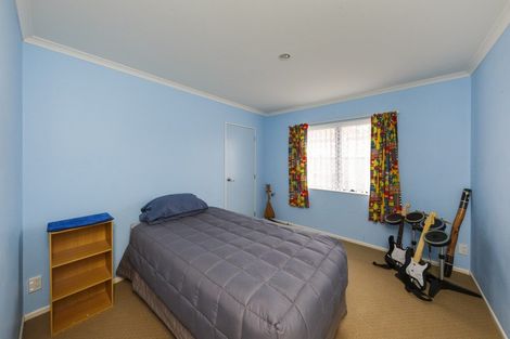 Photo of property in 146 Pacific Drive, Fitzherbert, Palmerston North, 4410