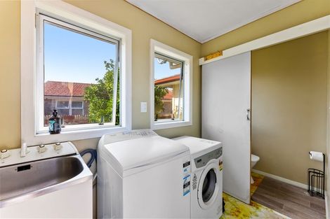 Photo of property in 3 Michelle Place, Mangere, Auckland, 2022