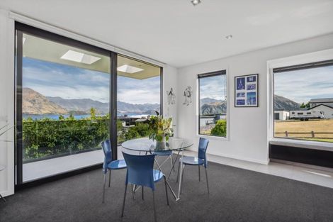 Photo of property in 47 Forest Heights, Wanaka, 9305