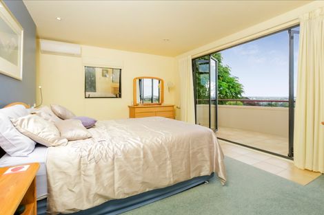 Photo of property in 123 Golf Road, Titirangi, Auckland, 0600