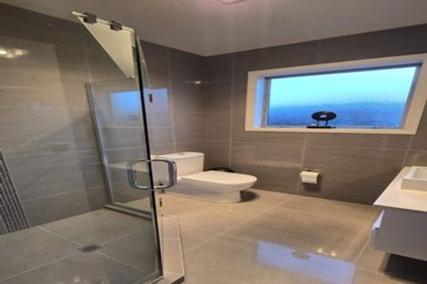 Photo of property in 34 Leburn Crescent, Flat Bush, Auckland, 2016