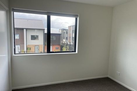 Photo of property in 21 Jabuka Street, Glen Eden, Auckland, 0602