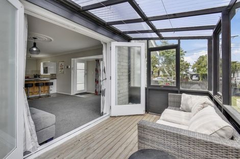 Photo of property in 3/150 Porchester Road, Papakura, 2110