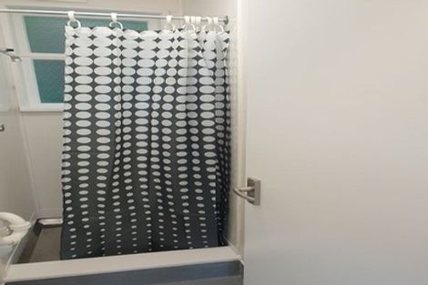 Photo of property in 10a Norna Crescent, Kelburn, Wellington, 6012