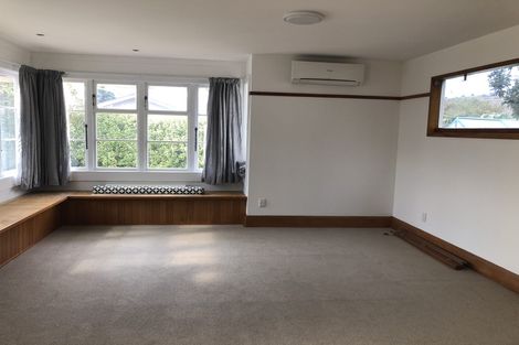 Photo of property in 90 Palatine Terrace, Saint Martins, Christchurch, 8022