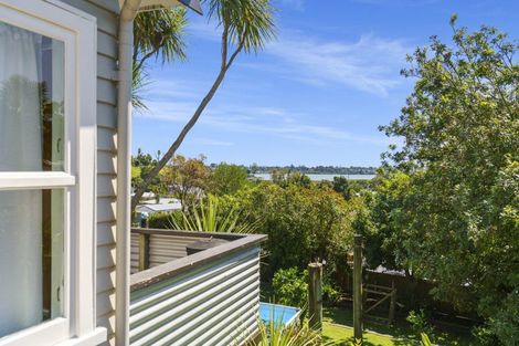 Photo of property in 11 Poike Road, Hairini, Tauranga, 3112