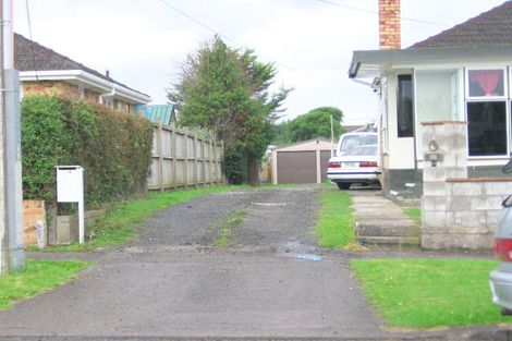Photo of property in 26 Kamara Road, Glen Eden, Auckland, 0602