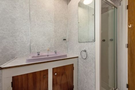 Photo of property in 46 Kamahi Street, Stokes Valley, Lower Hutt, 5019