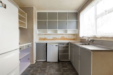 Photo of property in 63 Oakfield Crescent, Pukete, Hamilton, 3200