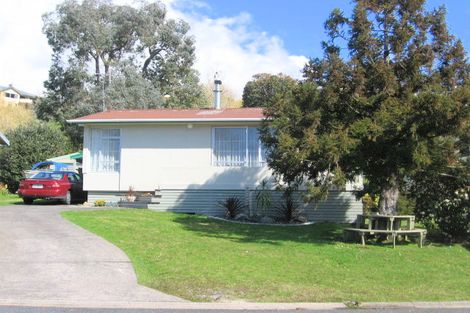 Photo of property in 112 Isabel Street, Whangamata, 3620