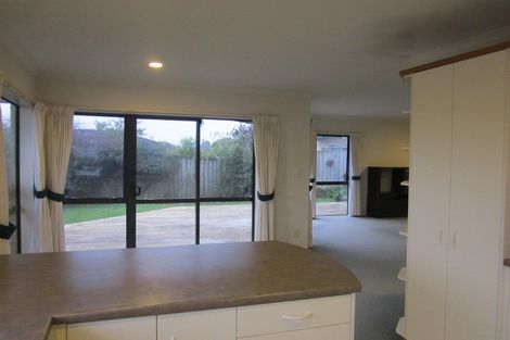 Photo of property in 128 Kilkenny Drive, East Tamaki Heights, Auckland, 2016