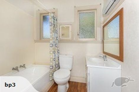 Photo of property in 8 Memorial Avenue, Parkside, Timaru, 7910