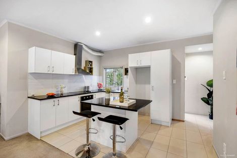 Photo of property in 5 Seabrook Avenue, New Lynn, Auckland, 0600