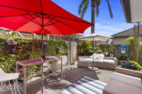 Photo of property in 41 Matene Place, Papamoa Beach, Papamoa, 3118