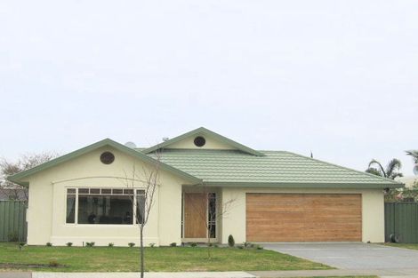 Photo of property in 77 Kensington Drive, Taradale, Napier, 4112