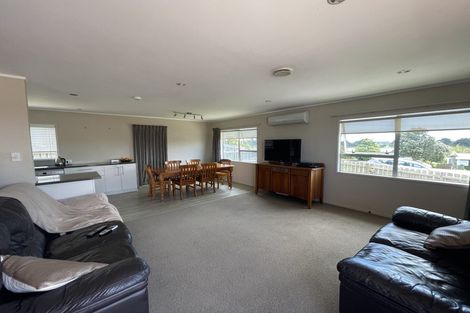 Photo of property in 459 Don Buck Road, Massey, Auckland, 0614