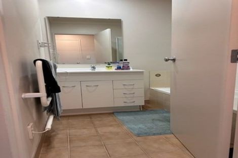 Photo of property in 40 Chapel Road, Flat Bush, Auckland, 2019