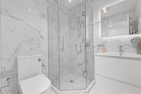 Photo of property in 22/17 Barneys Farm Road, Clendon Park, Auckland, 2103
