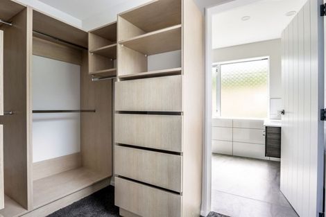 Photo of property in 103 Kakariki Grove, Waikanae, 5036