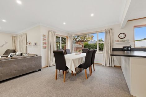 Photo of property in 9 Huntly Road, Outram, 9019
