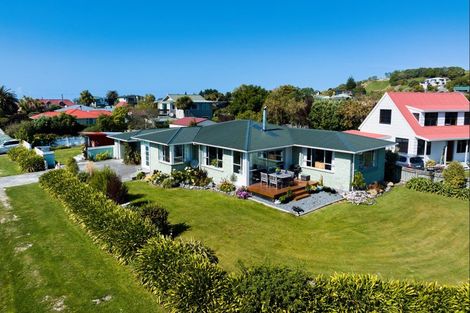 Photo of property in 10 Cromer Street, Kaikoura, 7300