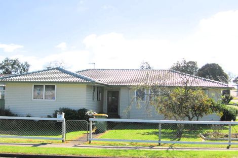 Photo of property in 26 Old Wairoa Road, Papakura, 2110