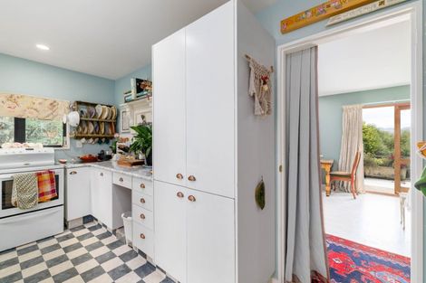 Photo of property in 27 Te Papau Crescent, Diamond Harbour, 8972