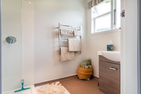 Photo of property in 213 Kuranui Street, Thames, 3500