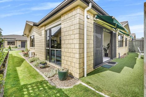 Photo of property in Bramley Gardens, 20/3 Turnbury Court, Rototuna, Hamilton, 3210