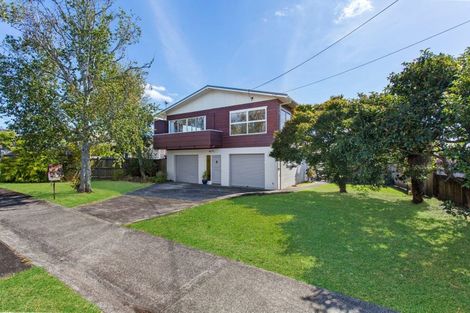 Photo of property in 104 Te Atatu Road, Te Atatu South, Auckland, 0610