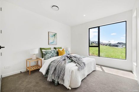 Photo of property in 57 Matangi View Drive, Orewa, 0931