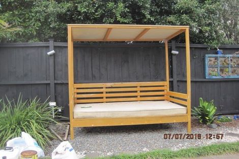 Photo of property in 15 Newbury Place, Schnapper Rock, Auckland, 0632