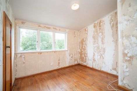 Photo of property in 10 Renfrew Place, Highbury, Palmerston North, 4412