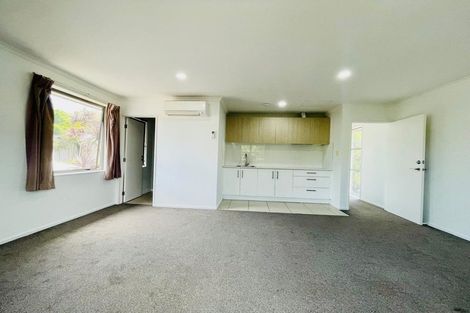 Photo of property in 2 Reins Road, Takanini, 2112