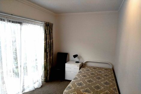 Photo of property in 16 Sydney Street, Hauraki, Auckland, 0622