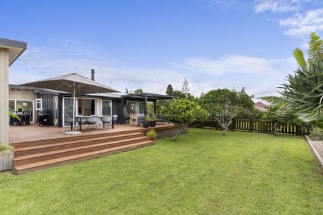 Photo of property in 103b Leighton Road, Whangamata, 3620
