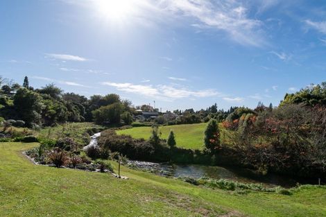 Photo of property in 12 Erlam Place, Matipo Heights, Rotorua, 3015