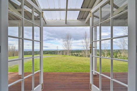 Photo of property in 438 Aropaoanui Road, Tangoio, Napier, 4181