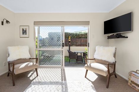 Photo of property in 14 Cassino Crescent, Onekawa, Napier, 4110