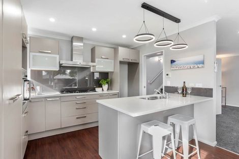 Photo of property in 20a Karamu Street, Te Atatu Peninsula, Auckland, 0610