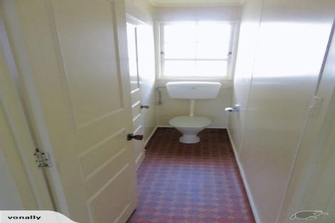 Photo of property in 91 Bridge Street, Bulls, 4818