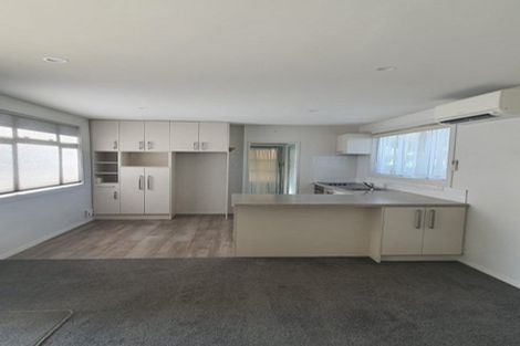 Photo of property in 1/17 Barnes Road, Redwood, Christchurch, 8051